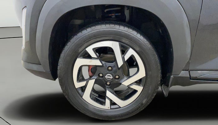 2023 Nissan MAGNITE XV TURBO, Petrol, Manual, 28,347 km, Left Front Wheel