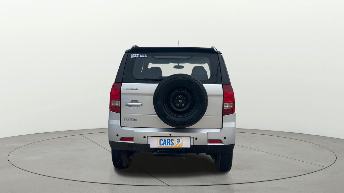 2017 Mahindra TUV300 T10, Diesel, Manual, 1,16,846 km, Back/Rear
