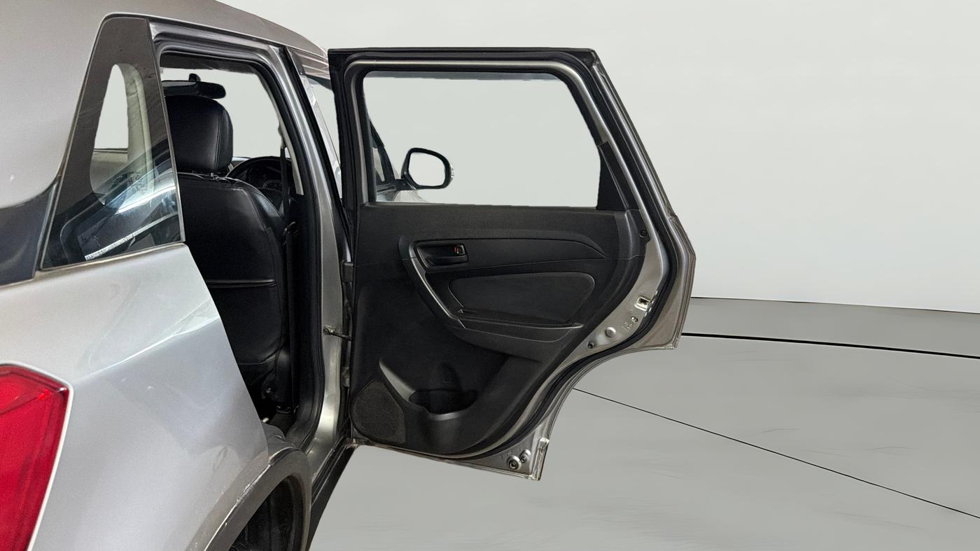 2021 Maruti Vitara Brezza LXI, Petrol, Manual, 22,583 km, RHS Rear Door