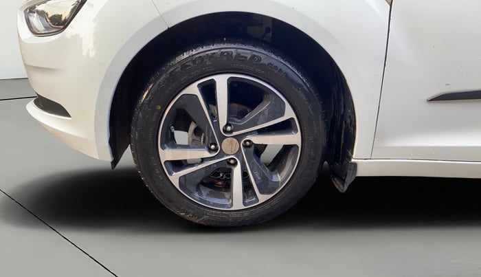 2023 Tata ALTROZ XZ PLUS PETROL, Petrol, Manual, 10,089 km, Left Front Wheel