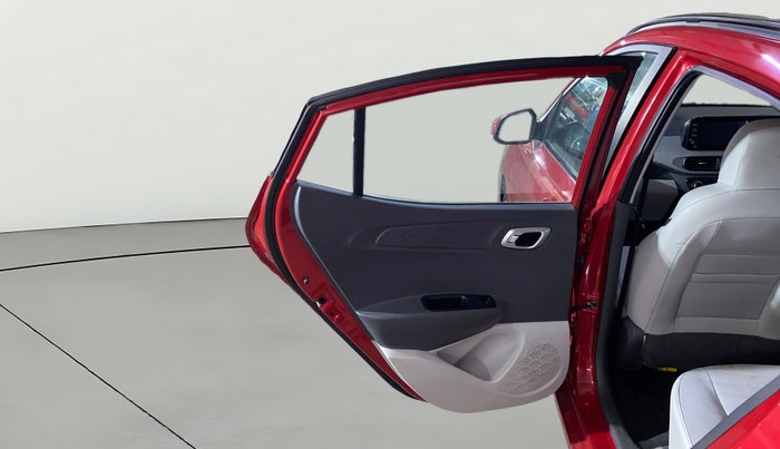 2023 Hyundai GRAND I10 NIOS SPORTZ AMT 1.2 KAPPA VTVT, Petrol, Automatic, 21,903 km, LHS Rear Door