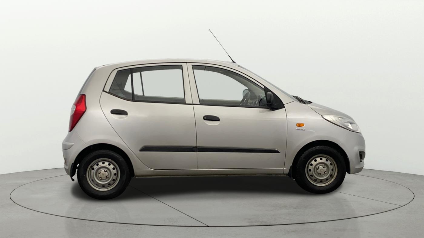 2016 Hyundai i10 MAGNA 1.1, Petrol, Manual, 43,524 km, Right Side View