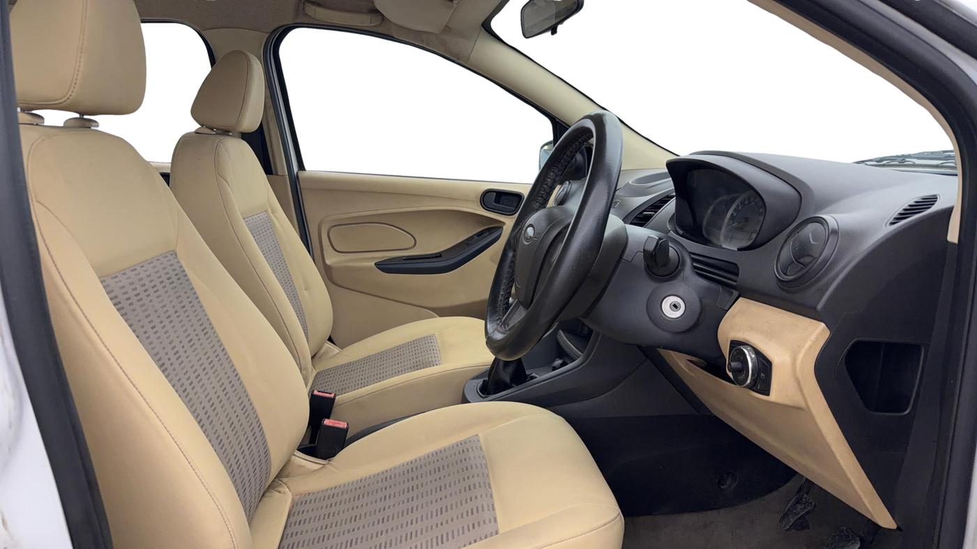 2016 Ford Figo Aspire AMBIENTE 1.2 PETROL ABS, Petrol, Manual, 68,162 km, Right Side Front Door Cabin