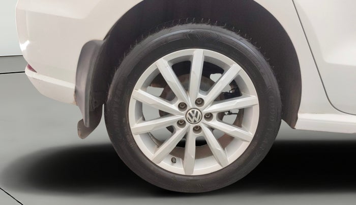 2018 Volkswagen Ameo HIGHLINE PLUS 1.5L AT 16 ALLOY, Diesel, Automatic, 20,310 km, Right Rear Wheel