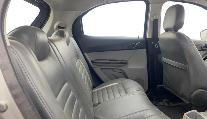 2020 Tata Tiago XT 1.2 REVOTRON, Petrol, Manual, 80,552 km, Right Side Rear Door Cabin