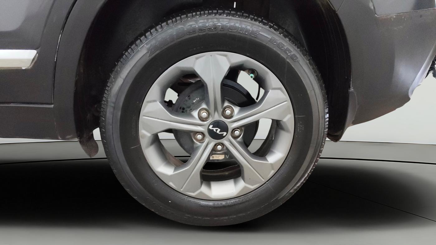 2022 KIA SELTOS HTK PLUS 1.5, Petrol, Manual, 71,793 km, Left Rear Wheel