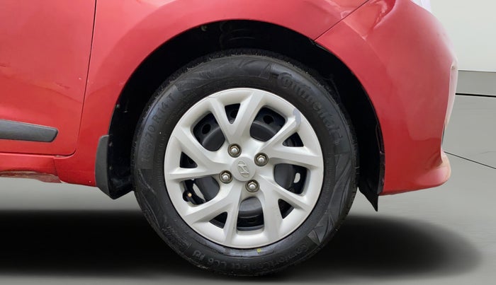 2018 Hyundai Grand i10 SPORTZ 1.2 KAPPA VTVT, Petrol, Manual, 25,369 km, Right Front Wheel