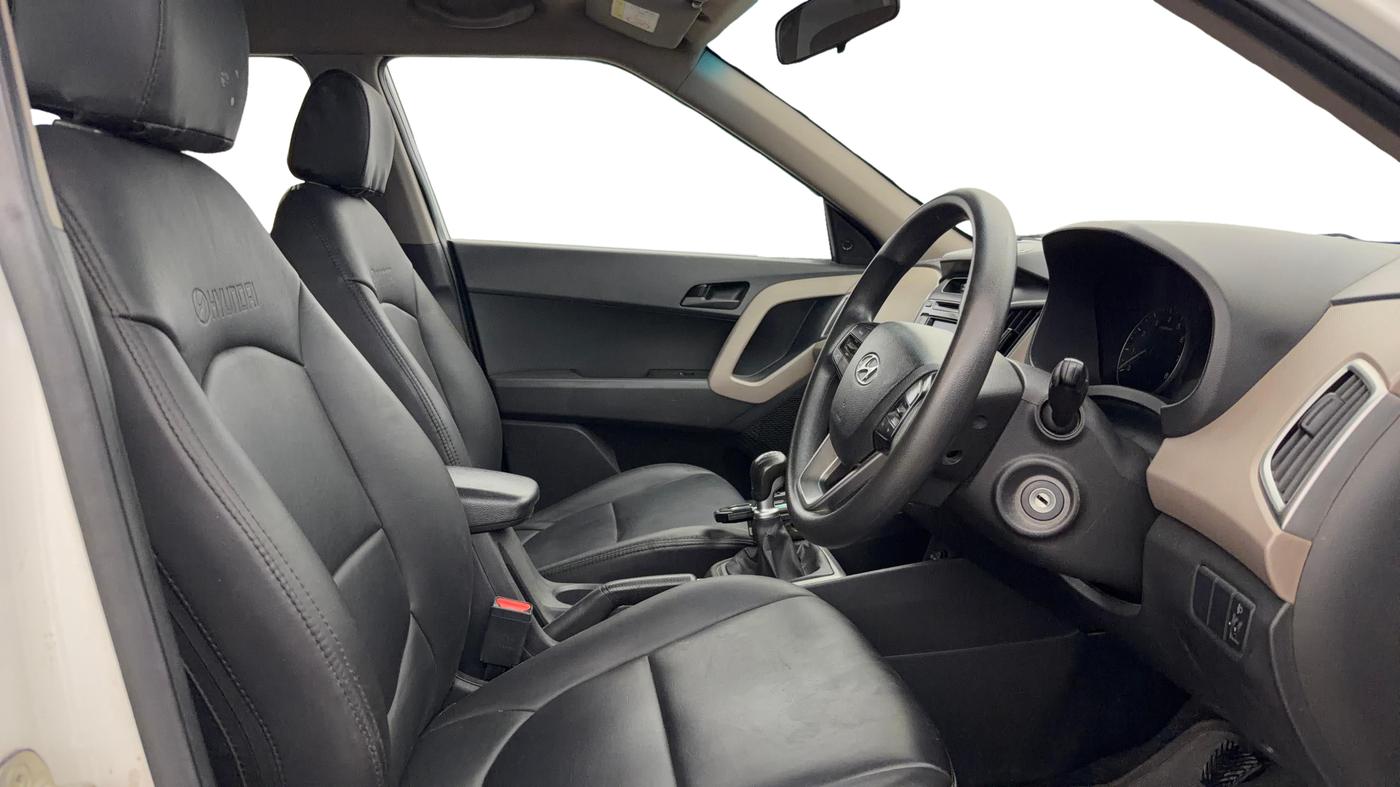 2017 Hyundai Creta E PLUS 1.6 PETROL, Petrol, Manual, 61,660 km, Right Side Front Door Cabin
