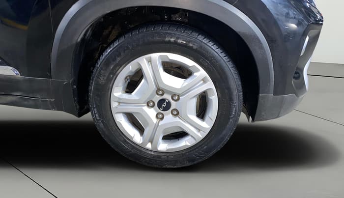 2021 KIA SONET HTK PLUS 1.2, Petrol, Manual, 63,461 km, Right Front Wheel