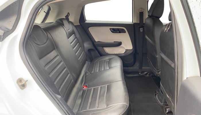 2021 Tata ALTROZ XM PLUS PETROL, Petrol, Manual, 28,422 km, Right Side Rear Door Cabin