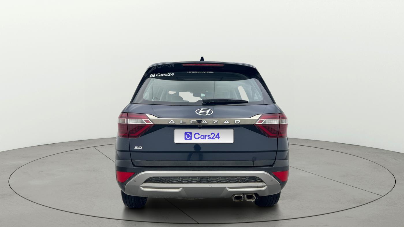 2022 Hyundai ALCAZAR PLATINUM 2.0 MT 7STR, Petrol, Manual, 15,300 km, Back/Rear