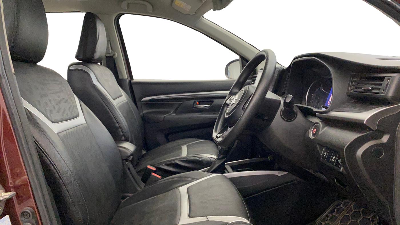 2021 Maruti XL6 ZETA AT, Petrol, Automatic, 67,186 km, Right Side Front Door Cabin