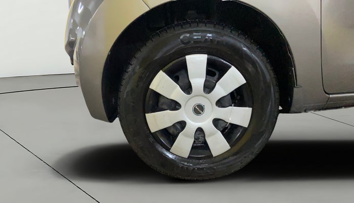 2016 Datsun Redi Go T (O), Petrol, Manual, 42,921 km, Left Front Wheel