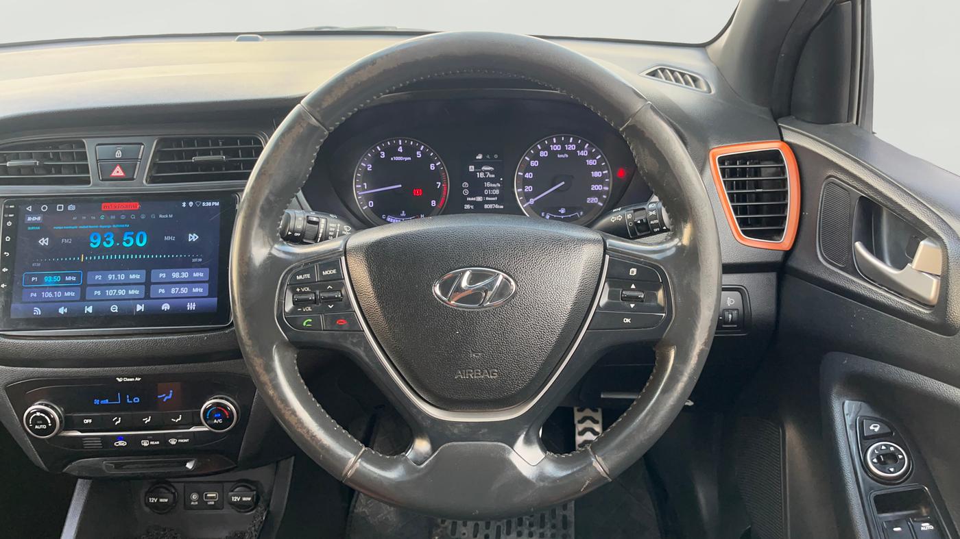 2016 Hyundai i20 Active 1.2 SX, Petrol, Manual, 80,919 km, Steering Wheel Close Up