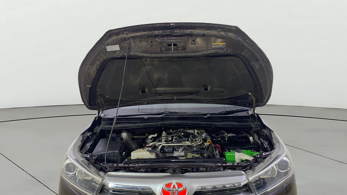 2018 Toyota Innova Crysta 2.4 VX 7 STR, Diesel, Manual, 37,949 km, Open Bonet