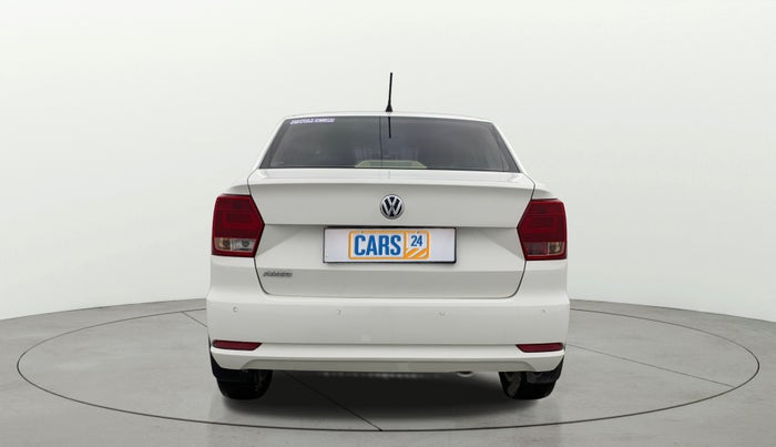 2017 Volkswagen Ameo HIGHLINE PLUS 1.5L AT 16 ALLOY, Diesel, Automatic, 1,45,469 km, Back/Rear