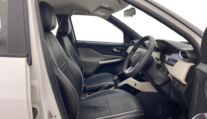 2021 Nissan MAGNITE XV MT, Petrol, Manual, 25,153 km, Right Side Front Door Cabin