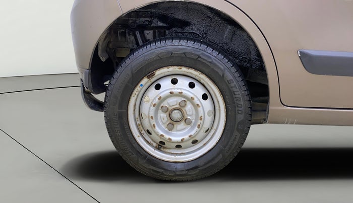 2018 Maruti Wagon R 1.0 LXI CNG, CNG, Manual, 97,067 km, Right Rear Wheel