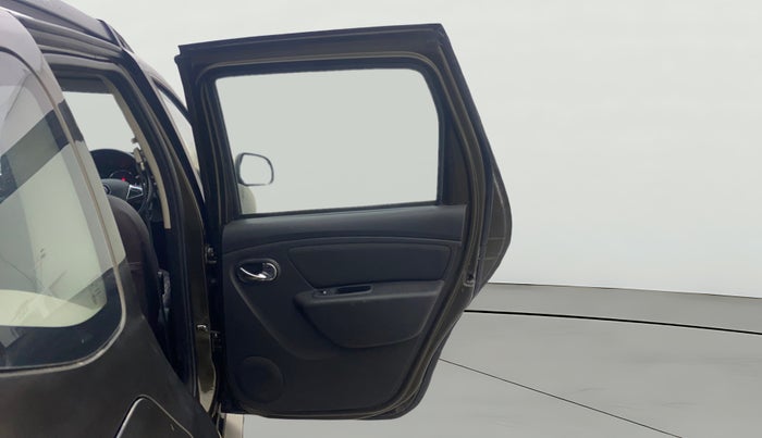 2021 Renault Duster RXZ 1.5 PETROL MT, Petrol, Manual, 56,423 km, RHS Rear Door