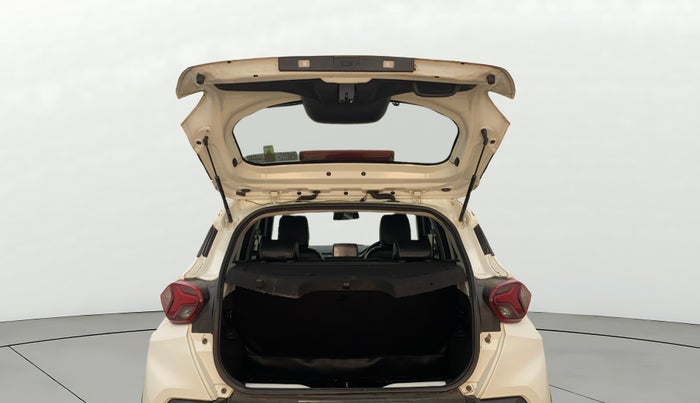 2023 Tata PUNCH CREATIVE  MT, Petrol, Manual, 44,354 km, Boot Door Open