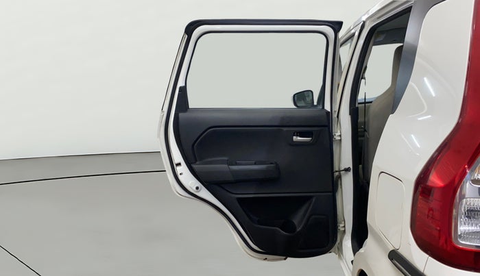 2020 Maruti New Wagon-R VXI (O) 1.0 AMT , Petrol, Automatic, 7,366 km, LHS Rear Door