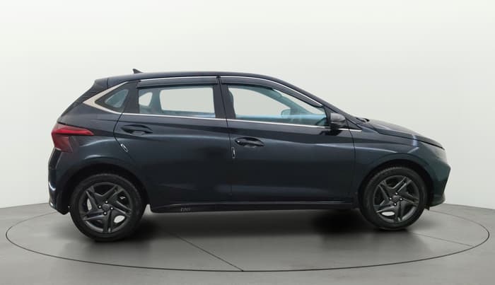 2022 Hyundai NEW I20 SPORTZ 1.2 MT, Petrol, Manual, 50,765 km, Right Side View
