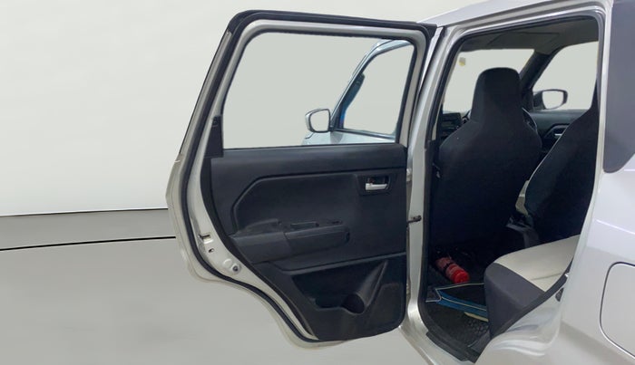 2023 Maruti New Wagon-R VXI CNG 1.0, CNG, Manual, 92,915 km, LHS Rear Door