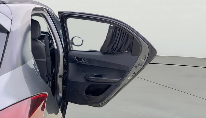 2022 Tata TIAGO NRG XZ AMT, Petrol, Automatic, 36,334 km, RHS Rear Door