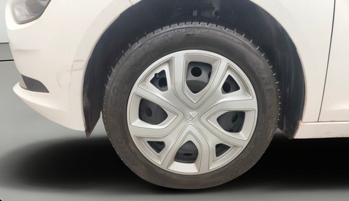 2023 Tata ALTROZ XT PETROL, Petrol, Manual, 15,498 km, Left Front Wheel