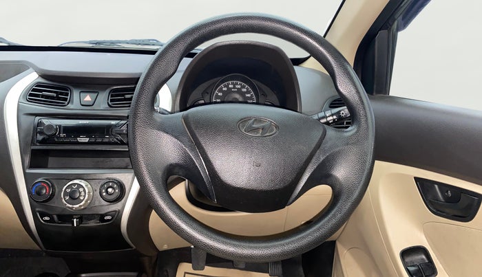 2016 Hyundai Eon ERA +, Petrol, Manual, 1,04,823 km, Steering Wheel Close Up