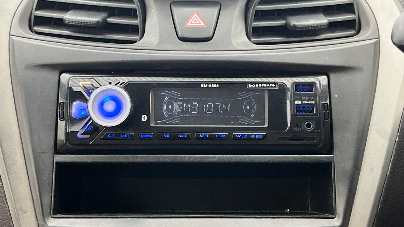 2018 Hyundai Eon ERA +, Petrol, Manual, 75,869 km, Air Conditioner