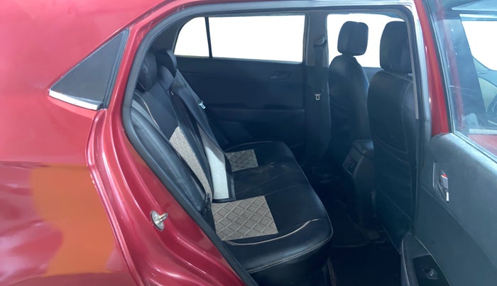 2017 Hyundai Creta SX (O) 1.6 DIESEL, Diesel, Manual, 96,159 km, Right Side Rear Door Cabin