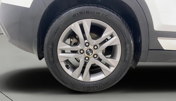 2020 KIA SELTOS HTX 1.5 PETROL, CNG, Manual, 93,799 km, Right Rear Wheel