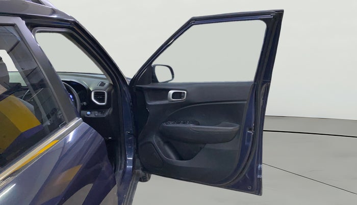 2020 Hyundai VENUE SX (O) 1.5 CRDI, Diesel, Manual, 88,879 km, RHS Front Door