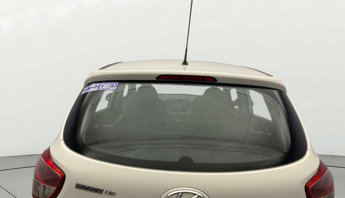 2017 Hyundai Grand i10 MAGNA AT 1.2 KAPPA VTVT, Petrol, Automatic, 32,064 km, Rear Windshield