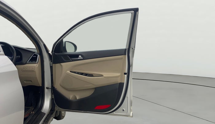 2017 Hyundai Tucson GLS 4WD AT DIESEL, Diesel, Automatic, 69,787 km, RHS Front Door