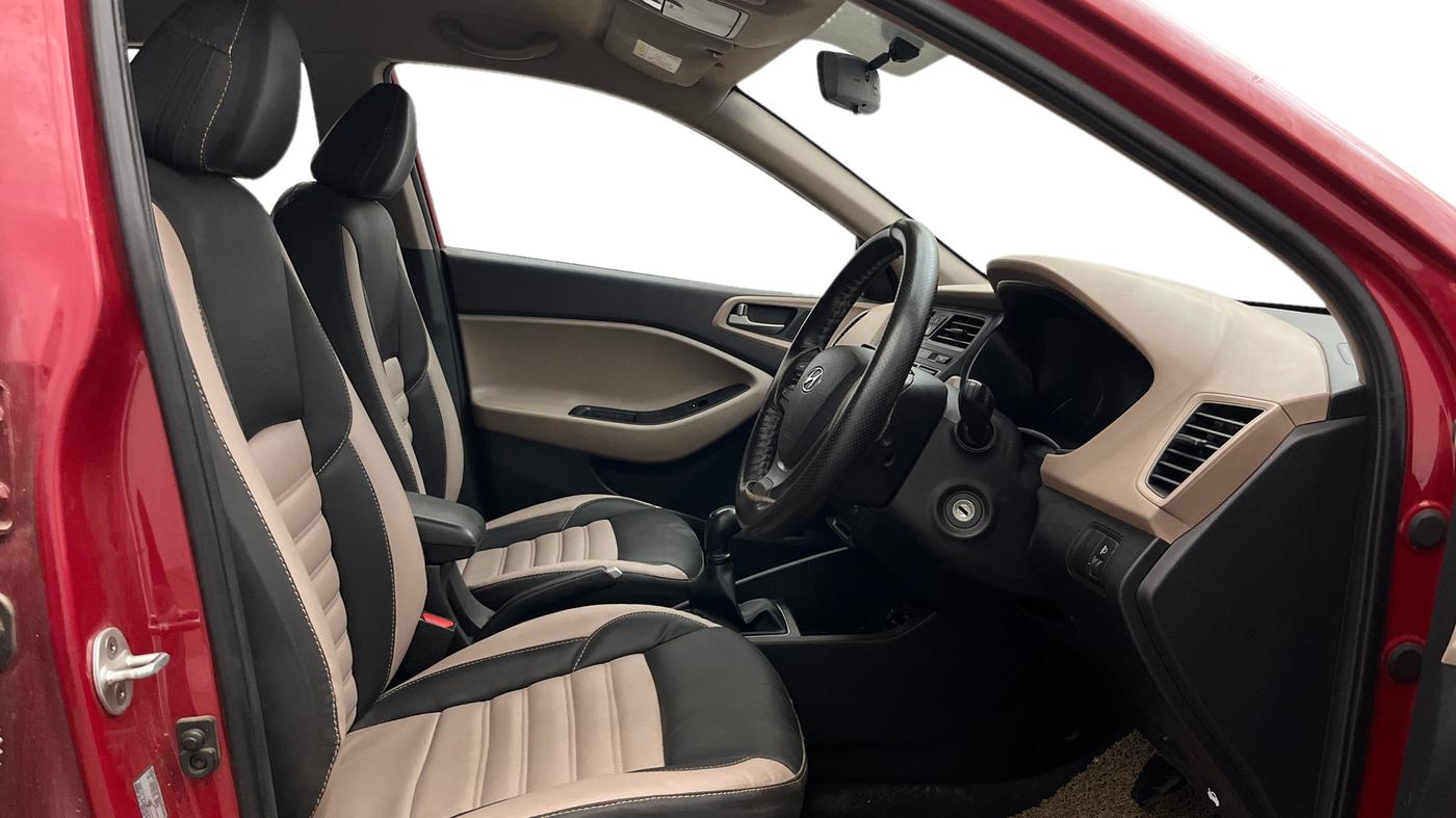 2016 Hyundai Elite i20 MAGNA 1.2, Petrol, Manual, 53,361 km, Right Side Front Door Cabin