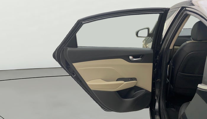 2019 Hyundai Verna 1.6 VTVT SX (O) AT, Petrol, Automatic, 72,960 km, LHS Rear Door