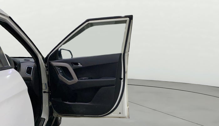 2018 Hyundai Creta SX PLUS AT 1.6 DIESEL, Diesel, Automatic, 96,448 km, RHS Front Door