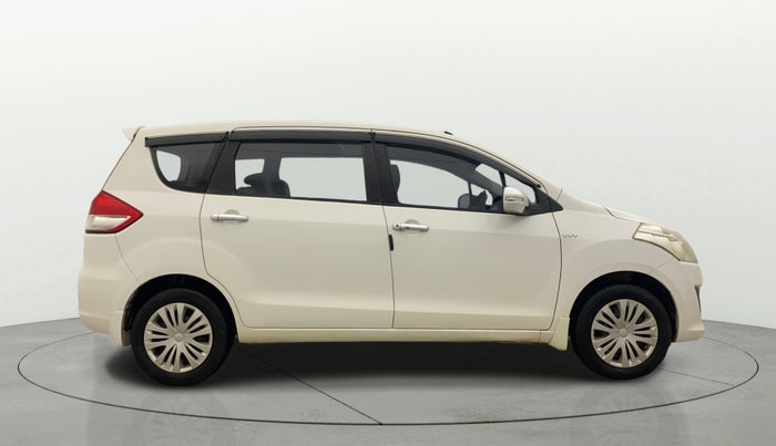 2015 Maruti Ertiga VXI, Petrol, Manual, 1,25,661 km, Right Side View