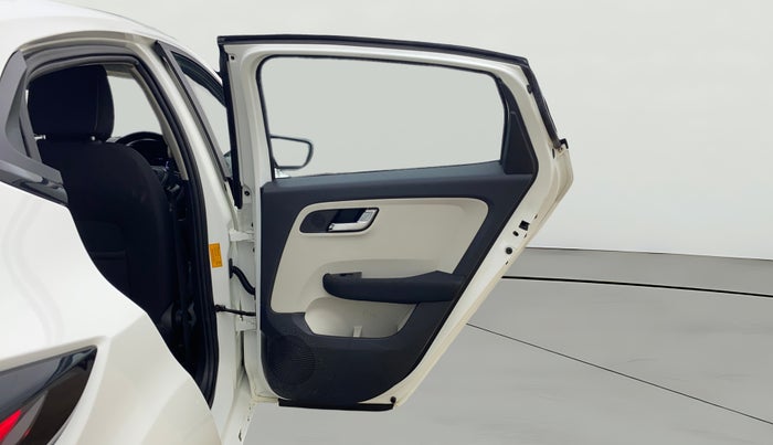 2023 Tata ALTROZ XZ PLUS SUNROOF CNG, CNG, Manual, 41,807 km, RHS Rear Door