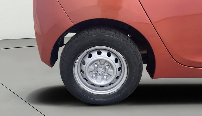 2014 Hyundai Eon D-LITE+, Petrol, Manual, 22,500 km, Right Rear Wheel