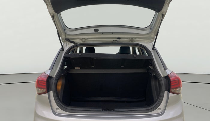 2020 Hyundai Elite i20 ASTA 1.2 (O), Petrol, Manual, 63,352 km, Boot Open Zoomed View