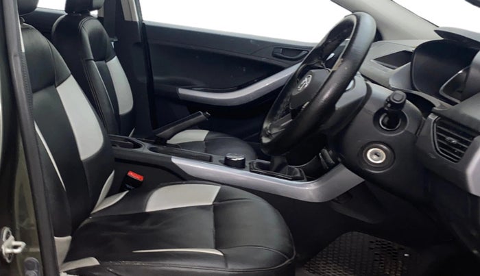 2020 Tata NEXON XM PETROL, Petrol, Manual, 1,48,985 km, Right Side Front Door Cabin