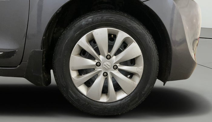 2020 Maruti Baleno DELTA PETROL 1.2, Petrol, Manual, 30,054 km, Right Front Wheel