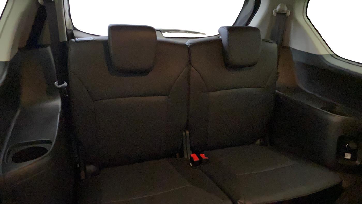 2025 Maruti XL6 ALPHA AT, Petrol, Automatic, 19,583 km, Third Seat Row ( optional )