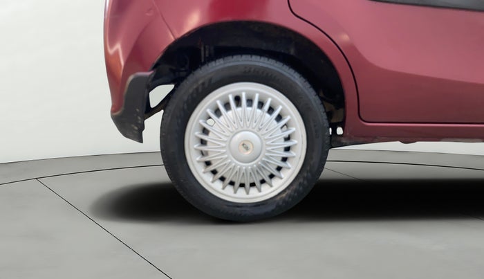 2015 Maruti Alto K10 VXI, Petrol, Manual, 89,262 km, Right Rear Wheel