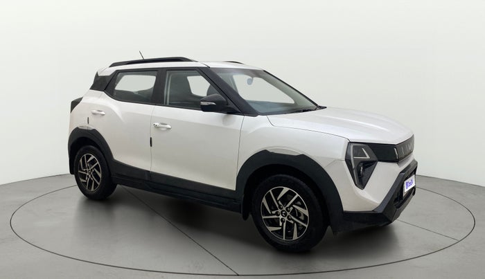 2024 Mahindra XUV 3XO AX5 1.2 L TCMPFi, Petrol, Manual, 5,026 km, SRP