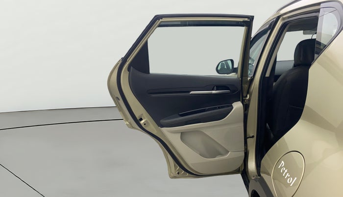 2021 KIA SONET HTX 1.0 IMT, Petrol, Manual, 32,277 km, LHS Rear Door