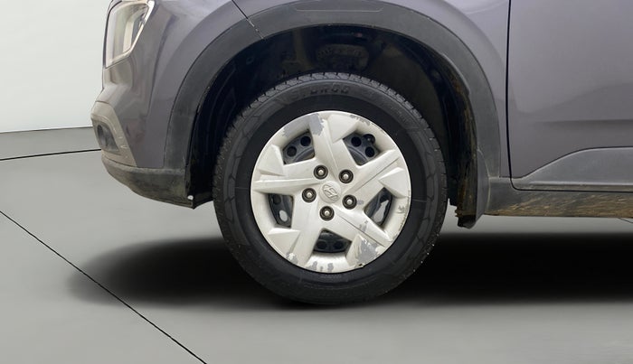 2019 Hyundai VENUE S 1.2, Petrol, Manual, 82,853 km, Left Front Wheel